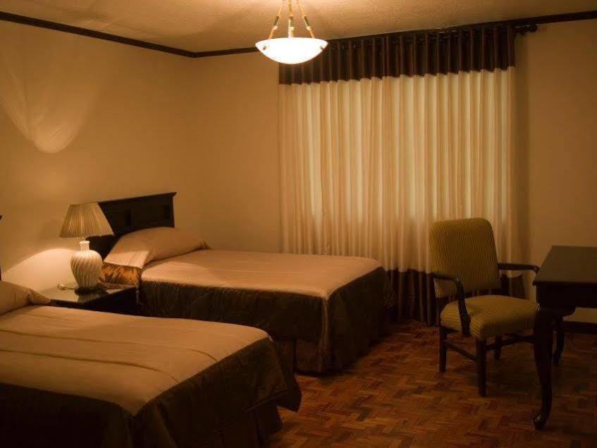 El Rico Suite Makati By Reddoorz Makati City Exterior foto